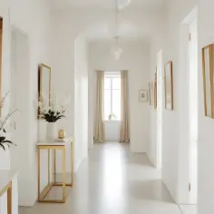 Stylizacja przedpokoju: Magiczne triki, które przemienią twój korytarz w designerską strefę